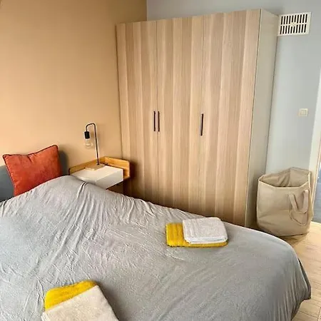 Entierement Renove A Appartement *