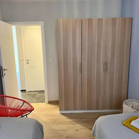 Apartment Entierement Renove A