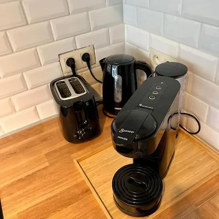 Apartment Entierement Renove A