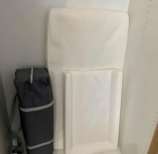 Entierement Renove A Appartement *