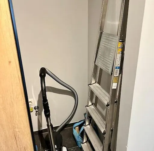 Appartement Entierement Renove A